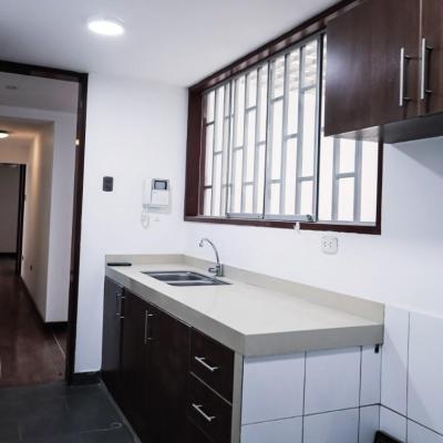 VENTA DE DEPARTAMENTO EN 1° PISO EN URB. SANTA VICTORIA